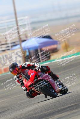 media/Oct-15-2022-TrackXperience (Sat) [[8f70b8b0be]]/Group 2/session 3 turn 4/